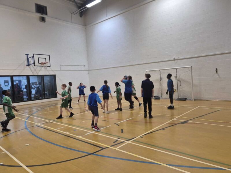 Image for the Tweet beginning: Huge congratulations to these Y5/6