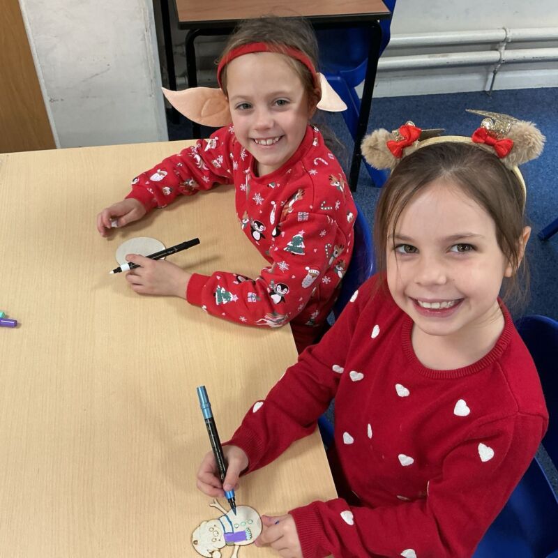 Image for the Tweet beginning: Merry Christmas everyone! Year 3